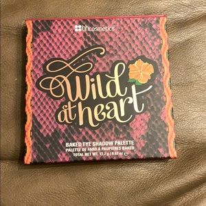 Bh cosmetics Wild at Heart palette